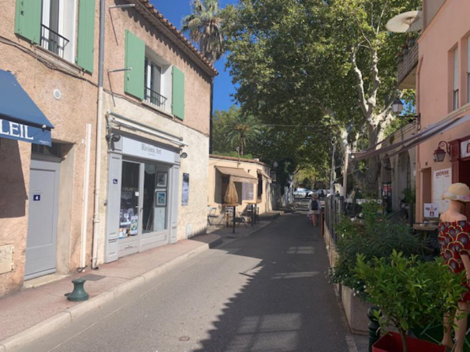 Vente Immobilier Professionnel Fonds de commerce Saint-Tropez (83990)